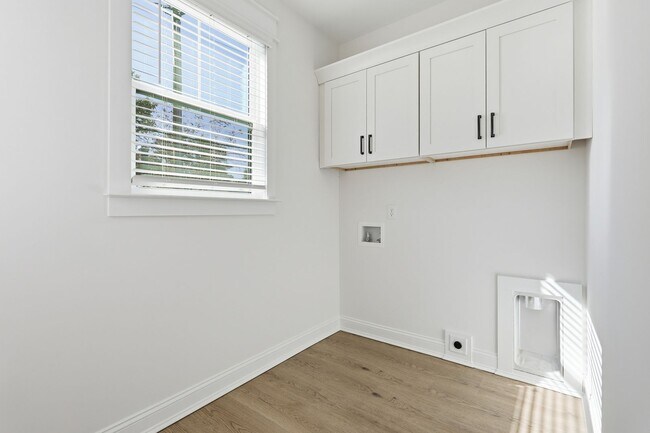 Building Photo - New Construction 3 bed 2.5 bath