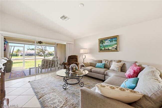 Building Photo - 8664 Genova Ct