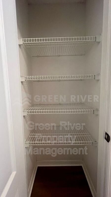 Building Photo - 5285 Brighton Park Ln