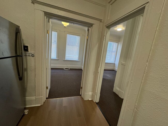 Building Photo - COZY 2 BEDROOM 1 BATH FOR RENT IN SAN FRAN...