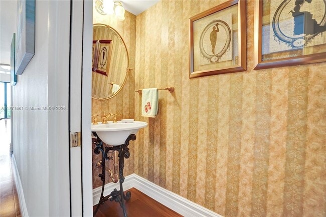 Building Photo - 2000 N Ocean Blvd