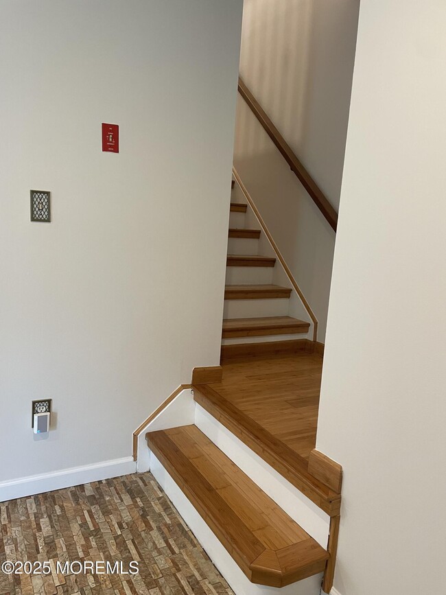 Building Photo - 442 Indigo Ct
