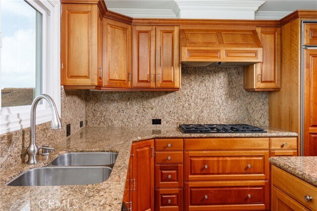 Building Photo - 575 Nyes Pl