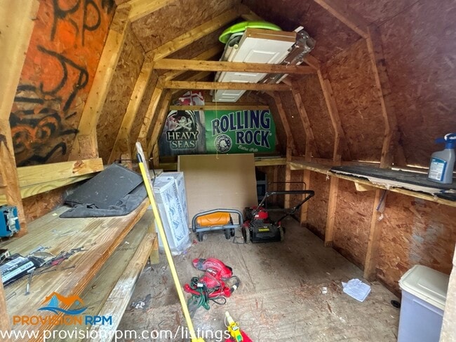 Building Photo - 107 Watermans Ct