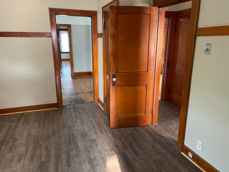 Kitchen - 2777 N 48th St