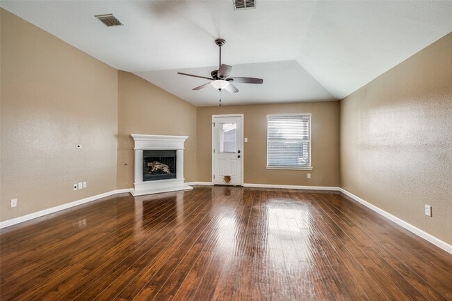 Building Photo - 1918 Caddo St