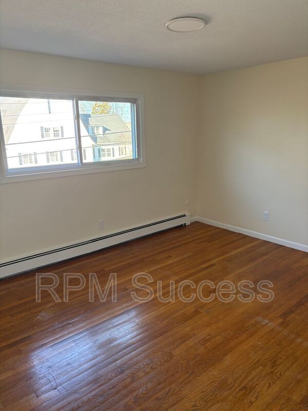 Building Photo - 797 Tucker Rd