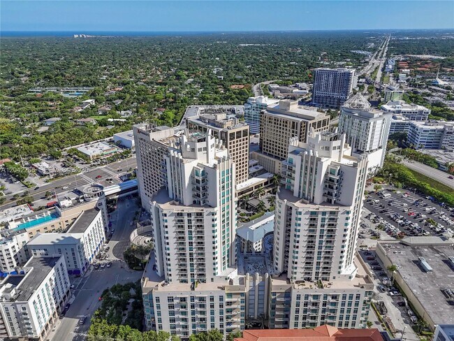 Building Photo - 9066 SW 73rd Ct