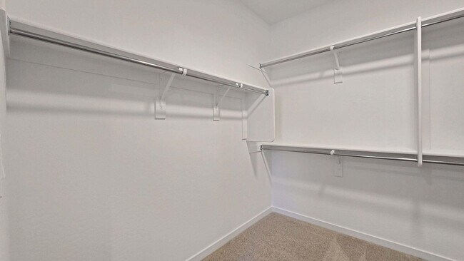 Building Photo - 17863 W Elm St