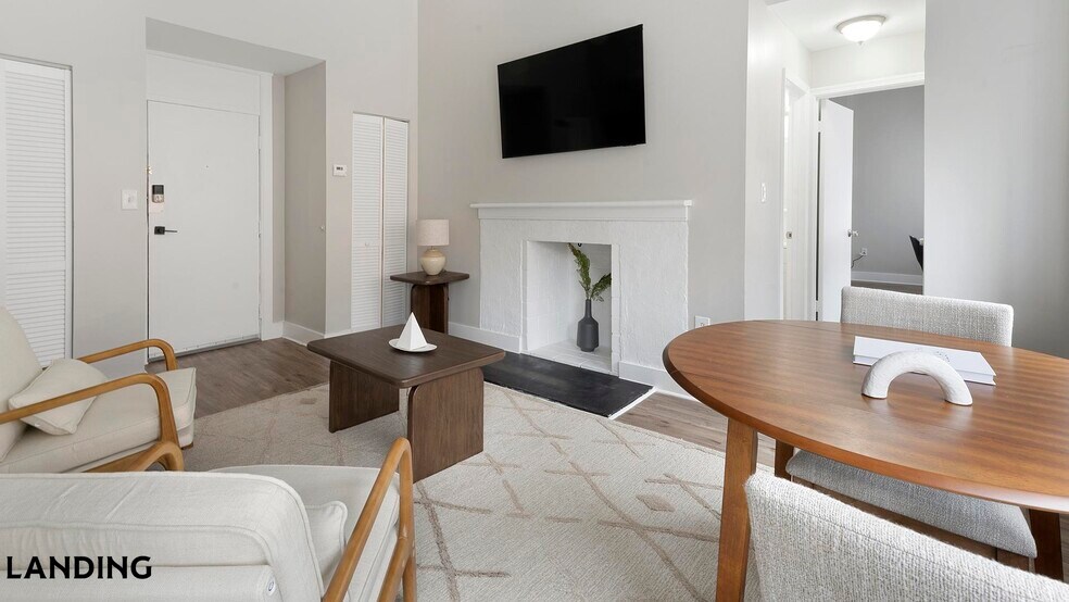 Building Photo - 617 W Lexington St