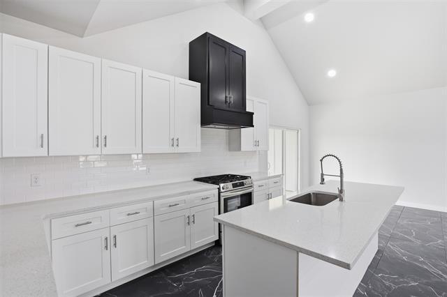 Building Photo - 544 Highview Ct