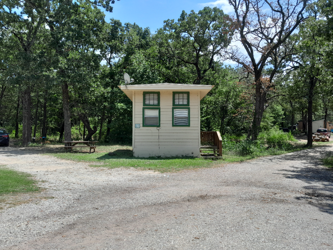 Building Photo - 10636 Black Bass Rd