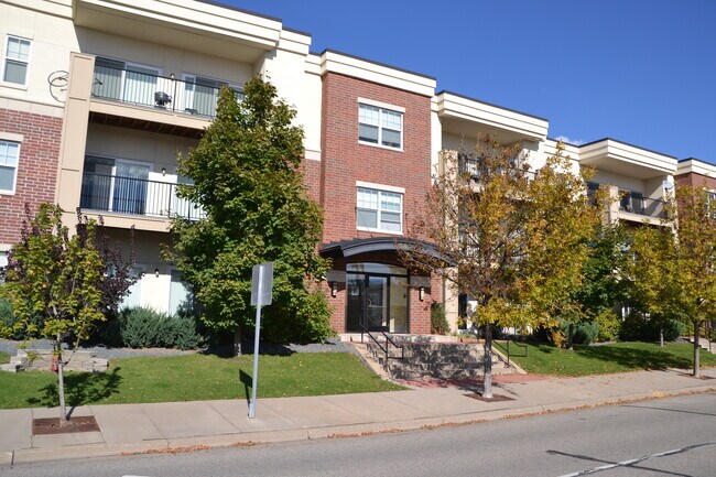 Building Photo - 1505 5th St N