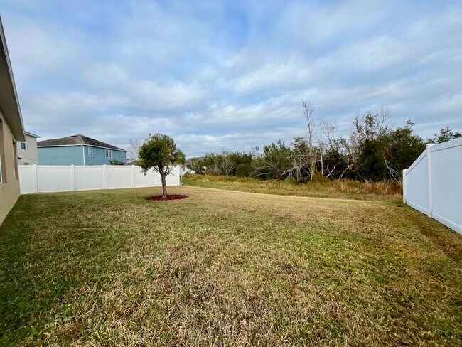 Building Photo - 3227 Bayou Bay Dr