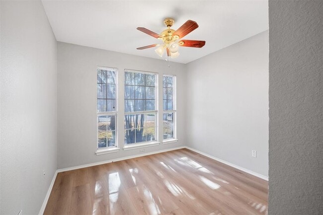 Building Photo - 2006 Charlotte Way