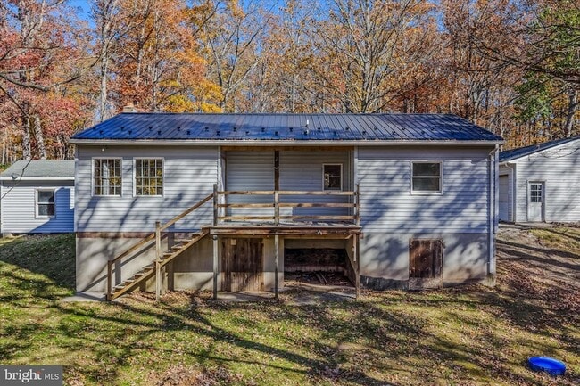 Building Photo - 438 Gloyd Ln