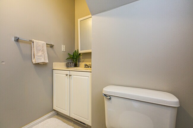 Building Photo - 2636 Fulton St