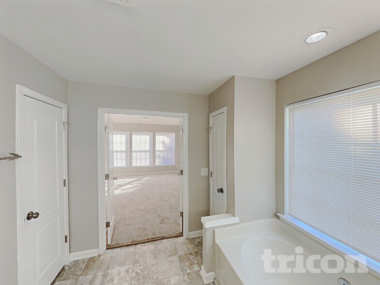 Building Photo - 3850 Windstream Way