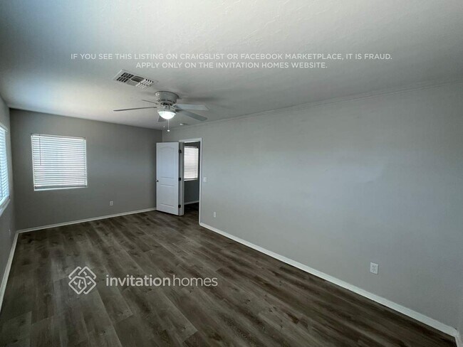 Building Photo - 1894 S 216th Ln