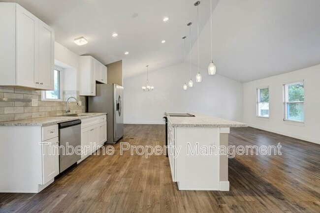 Building Photo - 6446 Pulpit Rock Dr
