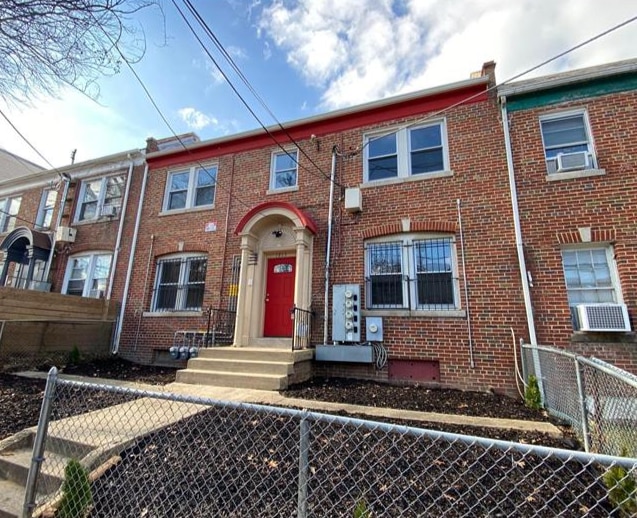 Building Photo - 1613 18th St NW