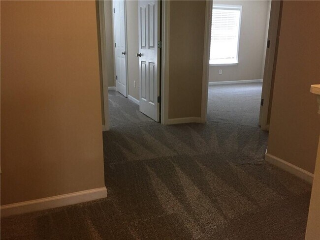 Building Photo - 3338 Castleberry Village Cir