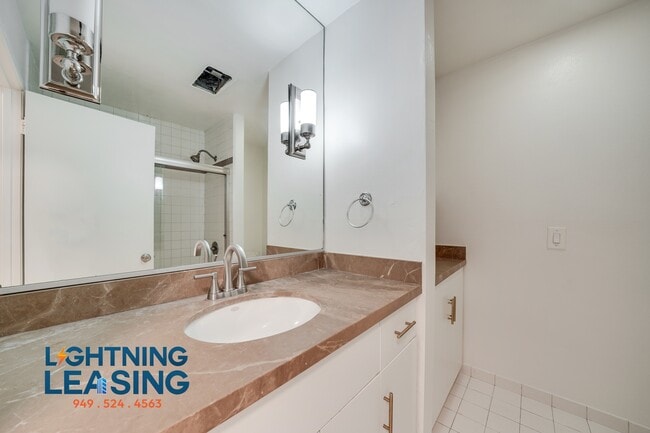 Building Photo - 1036 3rd St