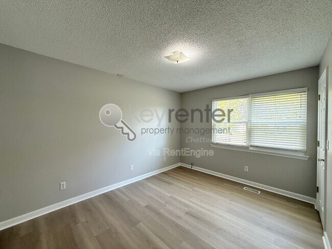 Building Photo - 103 Cedar Tree Ln