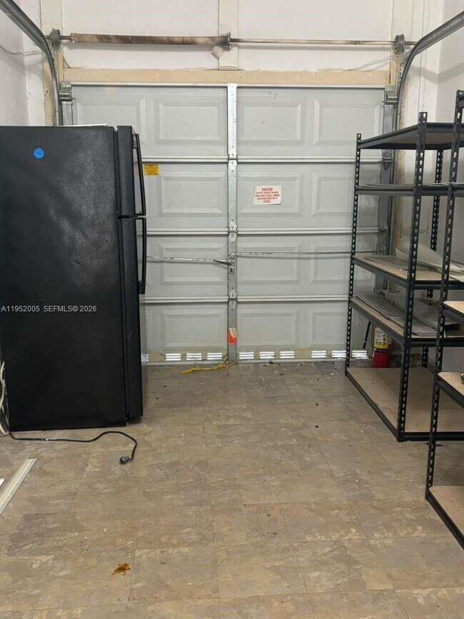 Building Photo - 25320 SE 15th Ct