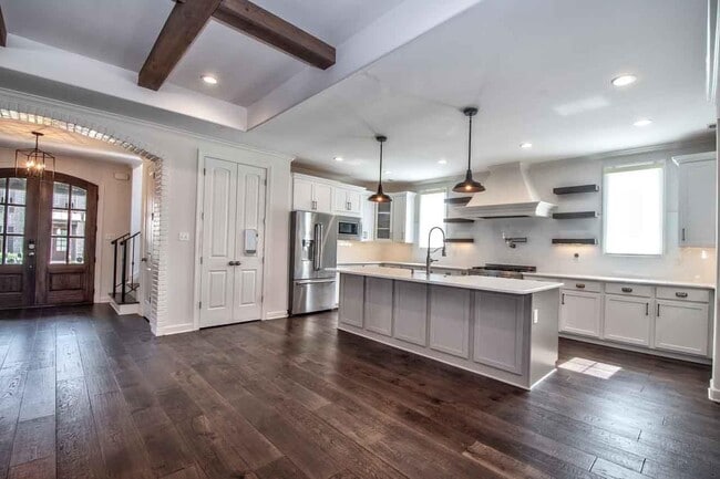 Building Photo - 10441 Sockeye Dr