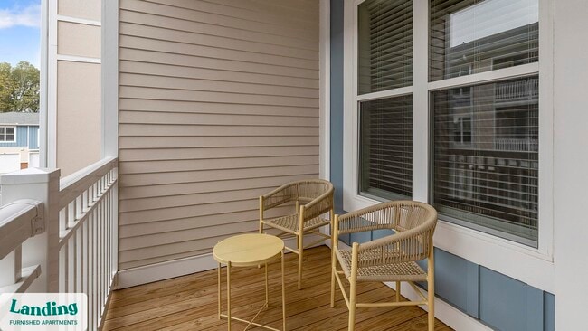 Building Photo - 556 Martin Rd SW