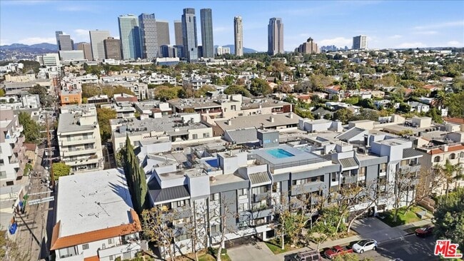 Building Photo - 1820 Prosser Ave