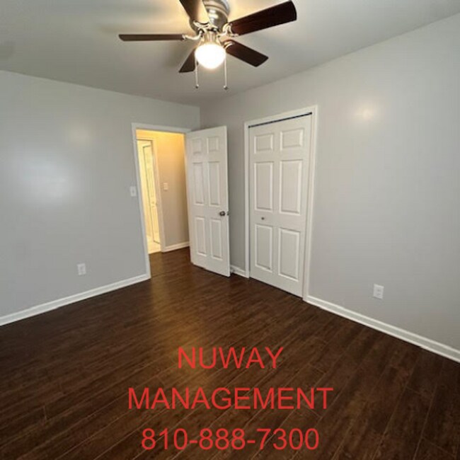 Building Photo - AVAILABLE NOW - 3 bedroom house in Grand B...