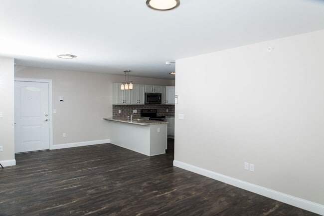 Building Photo - Fox Ridge Crossing 6