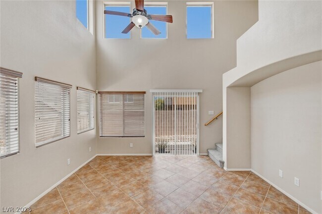 Building Photo - 2780 Kona Crest Ave