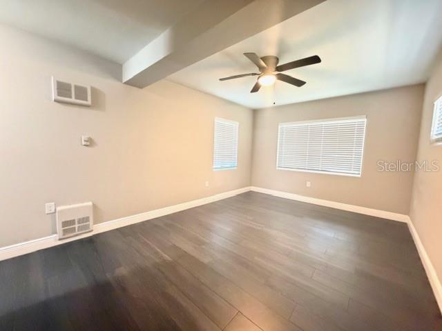 Building Photo - 704 W 11th Ave