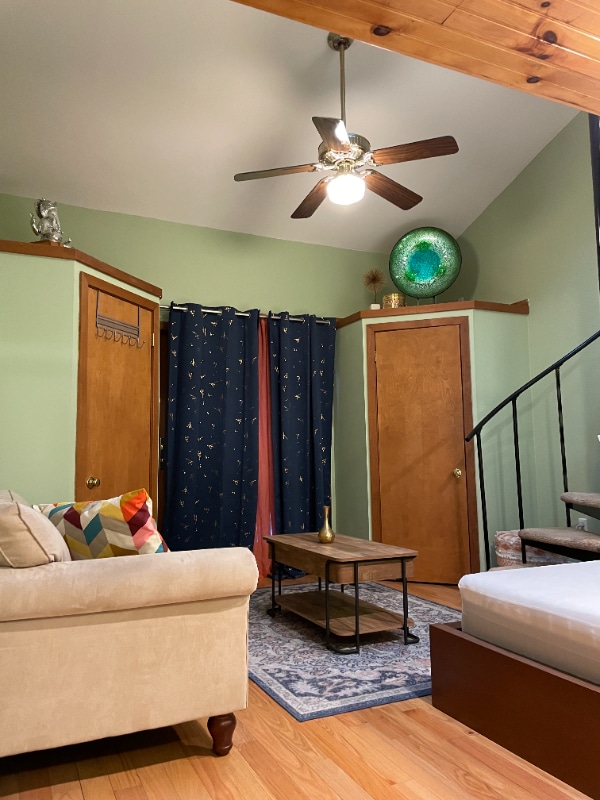 Building Photo - 602 Summer St