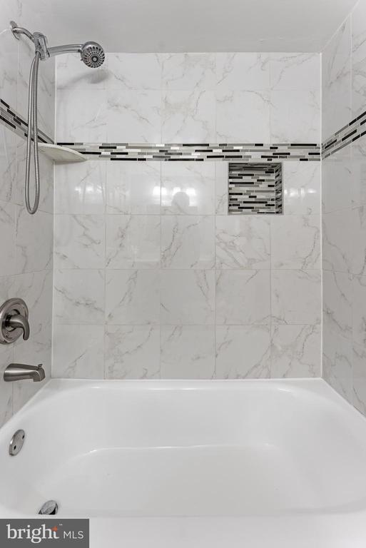 Building Photo - 2908 Kings Chapel Rd