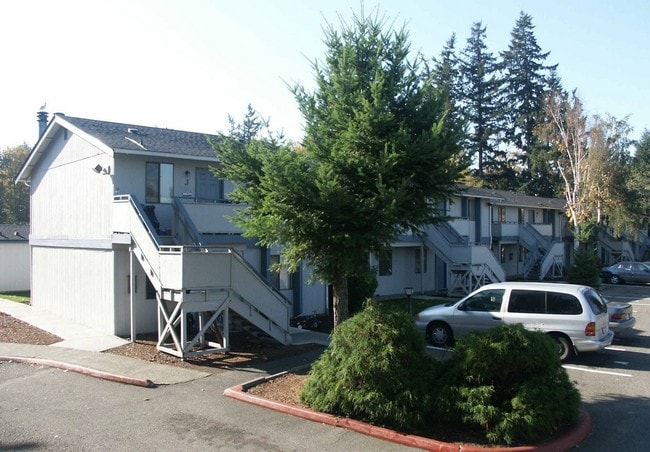 Building Photo - Benson East Apartments