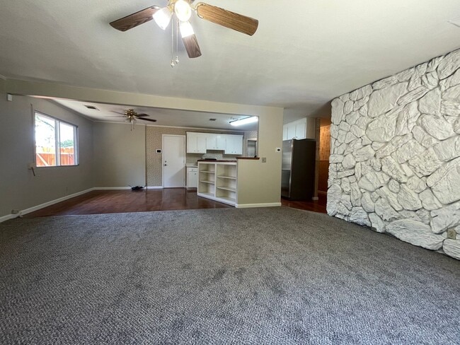 Building Photo - Southwood Home
