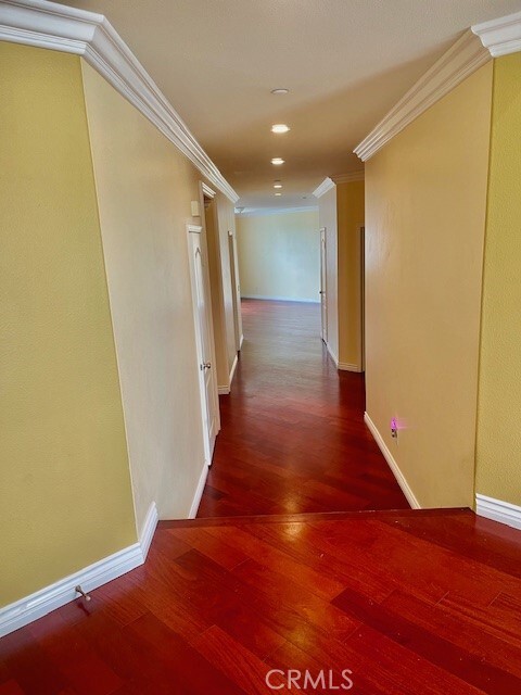 Building Photo - 1211 Chesapeake Dr