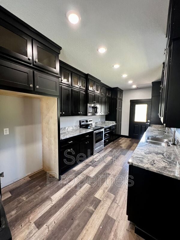 Building Photo - 4101 Stoke Dr