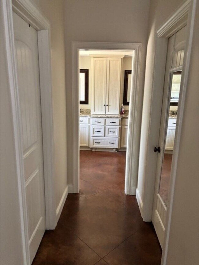 Building Photo - Nashville, Berrien County, GA