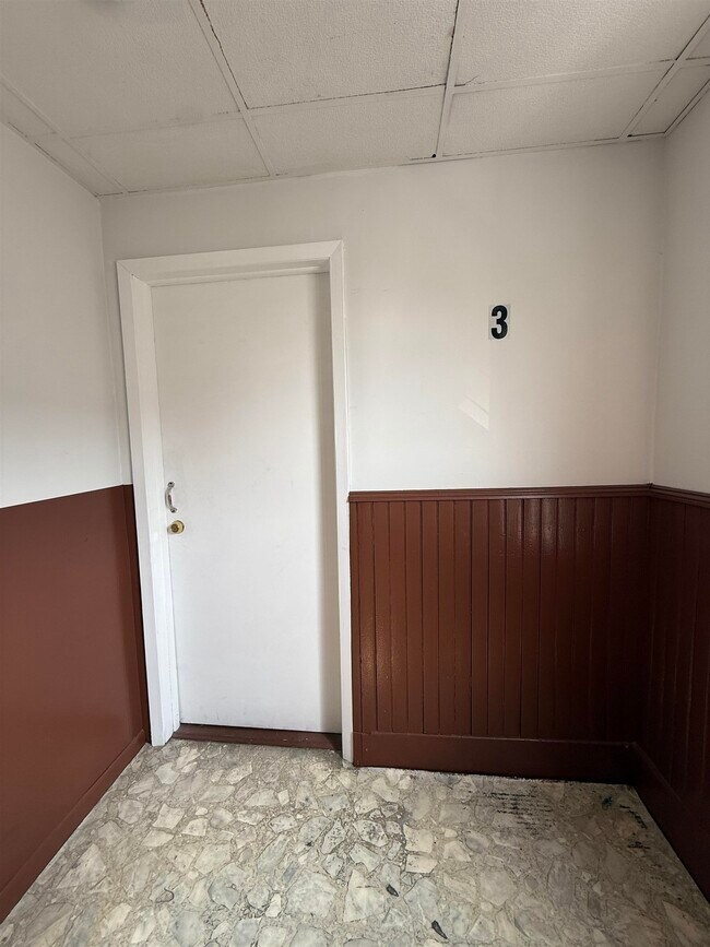 Building Photo - 4001 Bergenline Ave