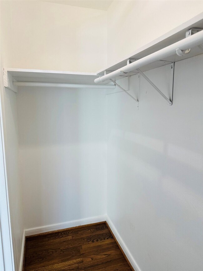 Building Photo - 1848 Portsmouth St