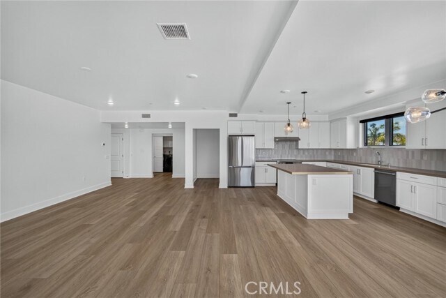 Building Photo - 24722 Del Prado Ave