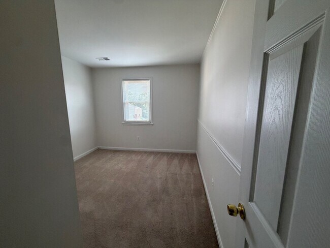 Building Photo - 4054 Hanson Oaks Dr