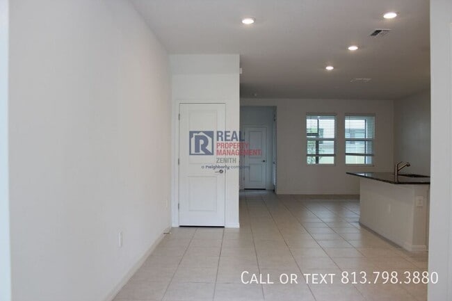 Building Photo - 10821 Fowlers Blf Ct