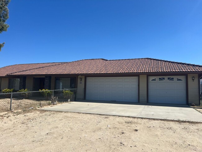 Primary Photo - Charming Single-Story Retreat on 1.77 Acres