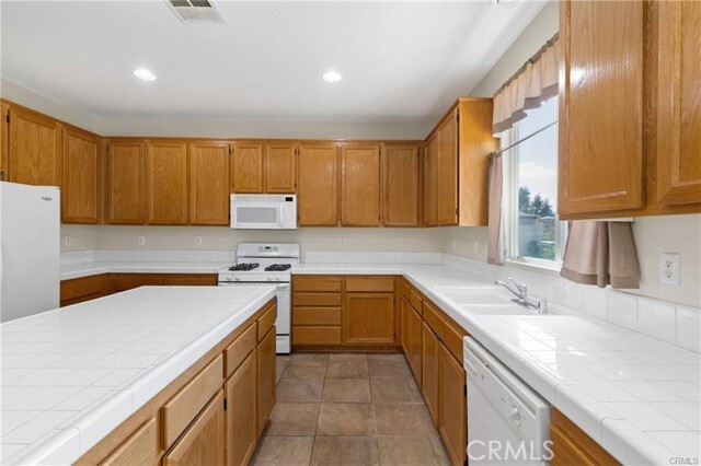 Building Photo - 14549 Everest Way